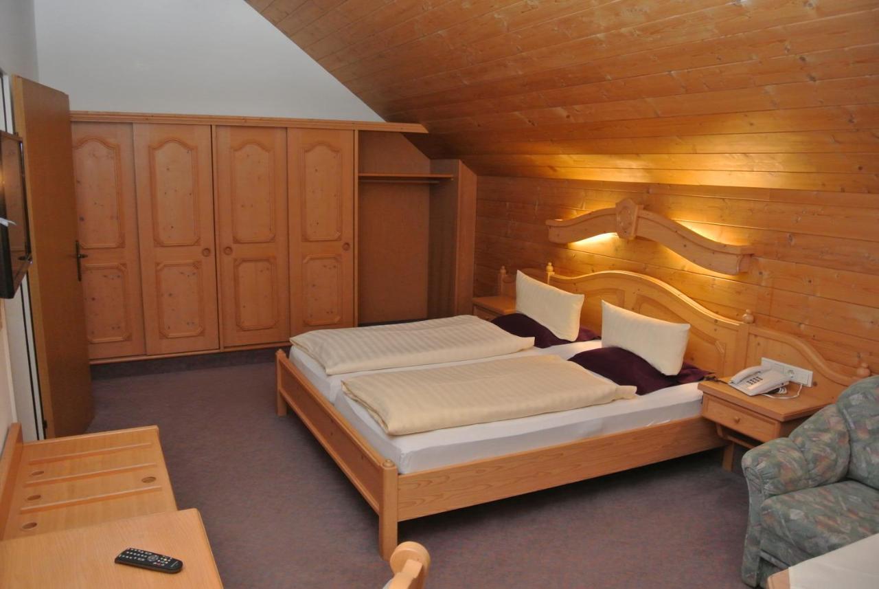 Hotel Gruberhof Innsbruck Igls B&B Номер фото