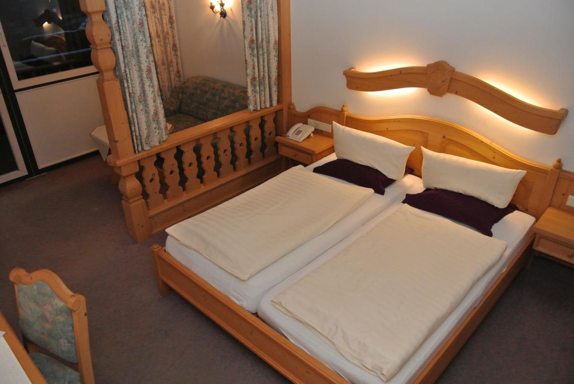 Hotel Gruberhof Innsbruck Igls B&B Номер фото