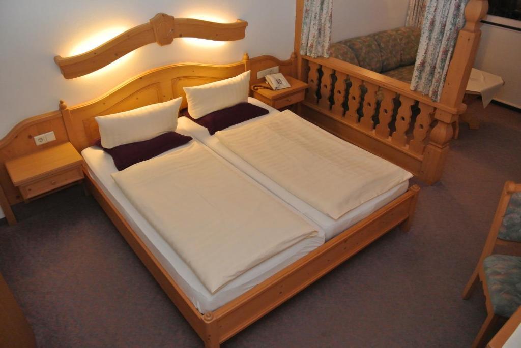 Hotel Gruberhof Innsbruck Igls B&B Номер фото